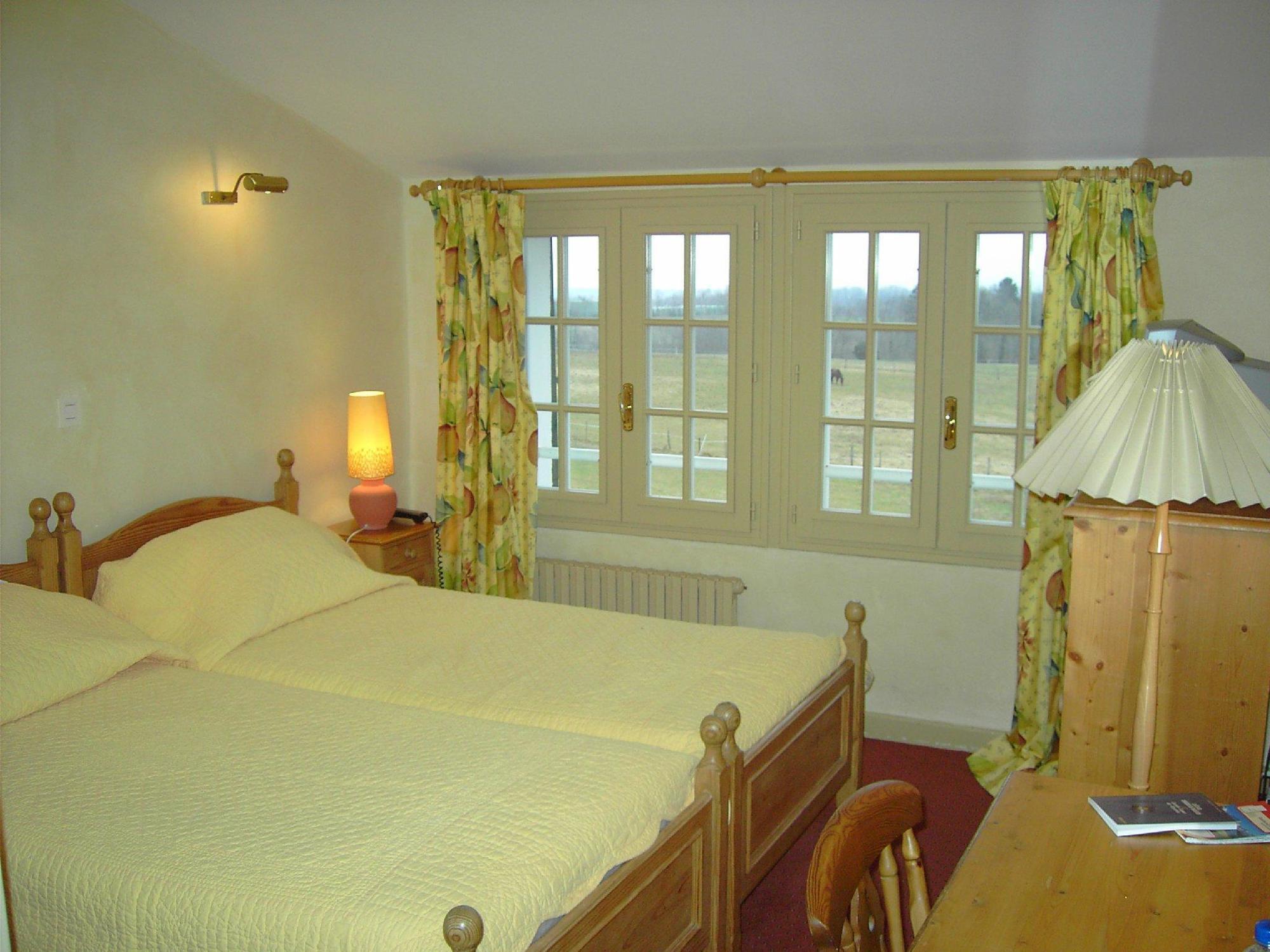 Auberge Des Chasseurs Echenevex Ngoại thất bức ảnh