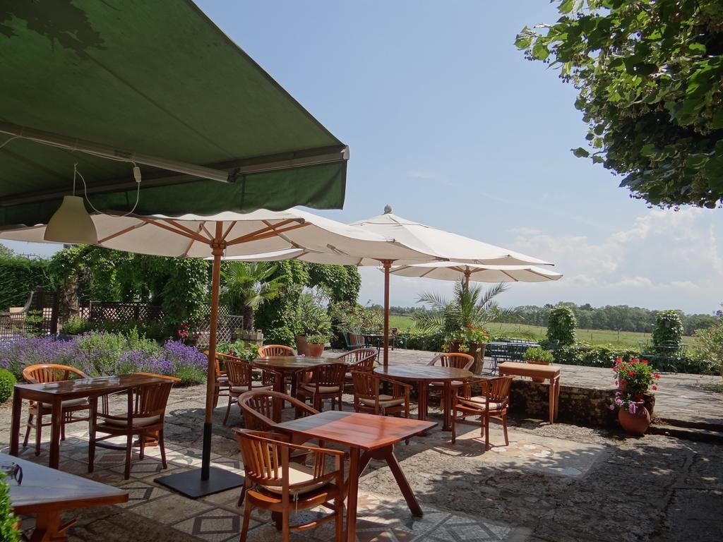 Auberge Des Chasseurs Echenevex Ngoại thất bức ảnh